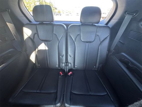 Used 2025 Kia Sorento SX Prestige image 19