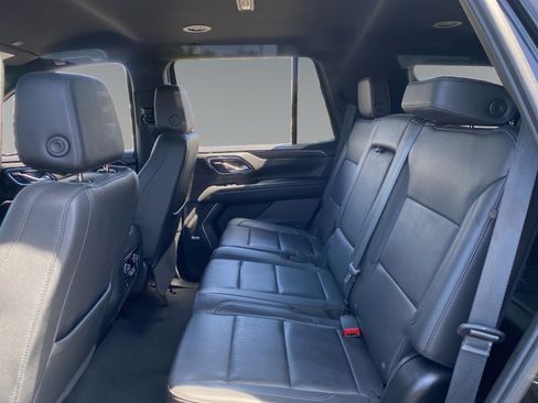 Used 2024 Chevrolet Tahoe LT RWD image 13