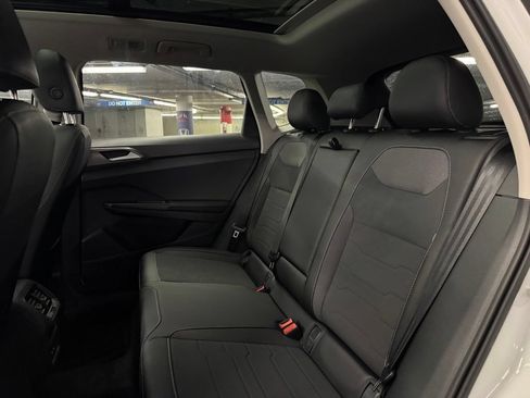 New 2026 Volkswagen Taos SE AWD/4WD image 22