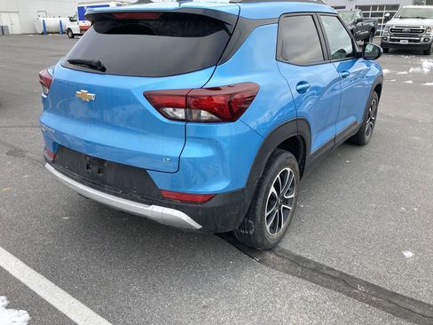 Used 2025 Chevrolet TrailBlazer LT w/ LT Cold Weather Package image 7