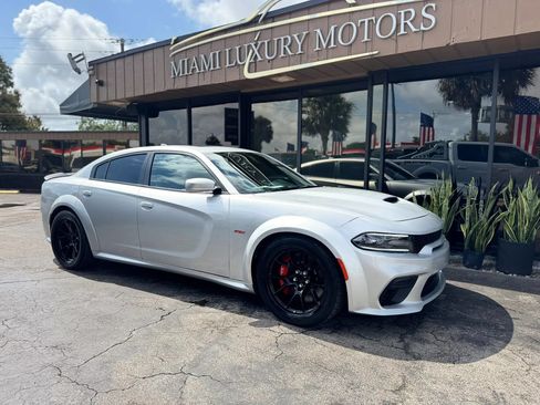 Used 2021 Dodge Charger Scat Pack RWD image 2