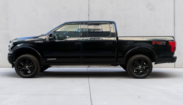 Used 2018 Ford F150 Platinum w/ Equipment Group 701A Luxury AWD/4WD image 3
