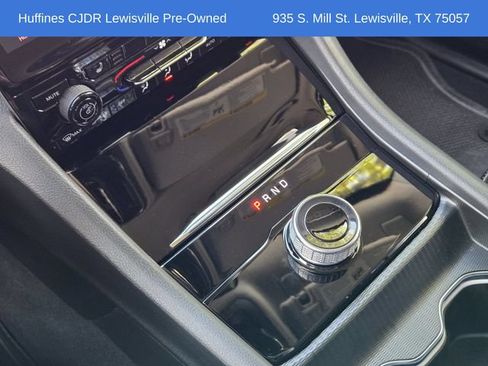 Used 2024 Jeep Grand Cherokee Limited w/ Black Appearance Package RWD image 24