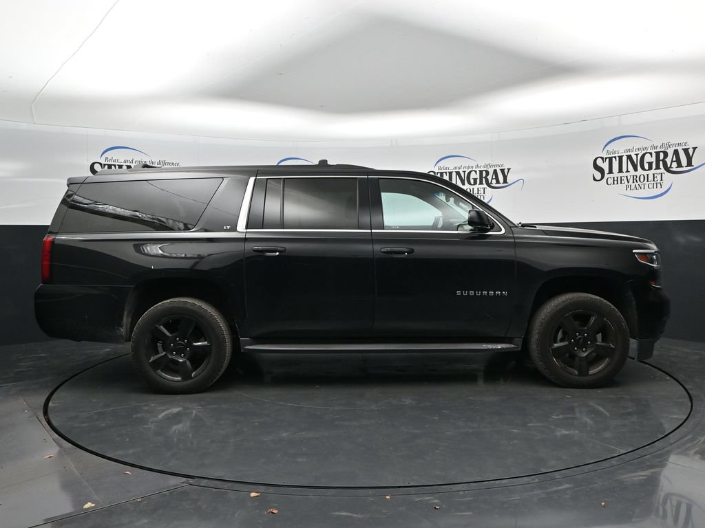 Used 2020 Chevrolet Suburban LT w/ LT Midnight Edition RWD image 8