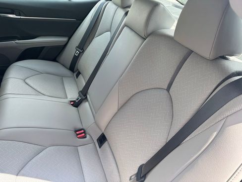 Used 2024 Toyota Camry XLE w/ Navigation Package FWD image 9