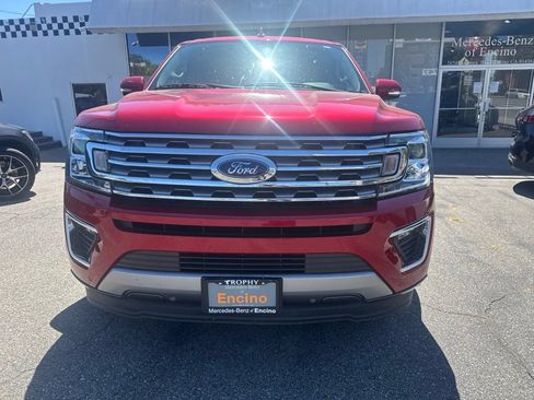 Used 2021 Ford Expedition Limited RWD image 2