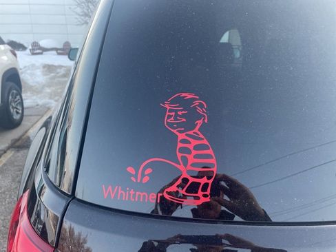 Used 2019 GMC Acadia SLT w/ Black Edition image 7