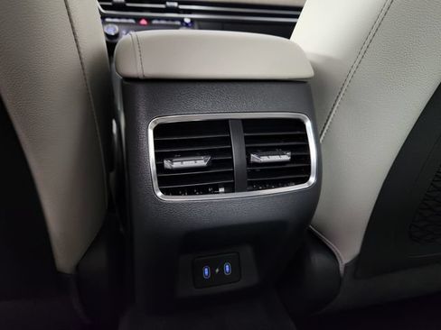 Certified 2025 Hyundai Sonata Limited FWD image 18