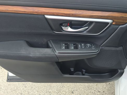 Certified 2021 Honda CR-V EX image 17