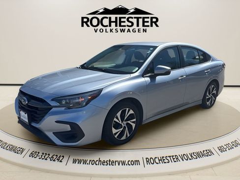 Used 2024 Subaru Legacy Premium AWD/4WD image 2