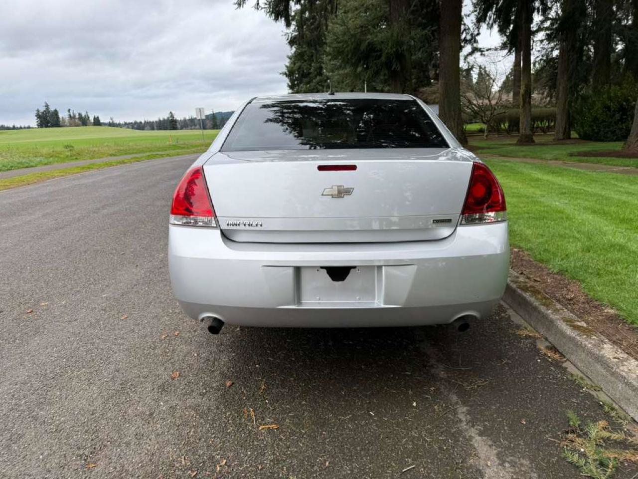 Used 2014 Chevrolet Impala Limited LS FWD image 4