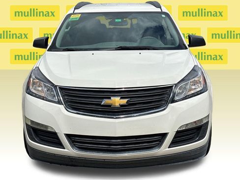 Used 2015 Chevrolet Traverse LS FWD image 15