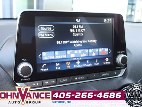 Used 2025 Nissan Sentra SV FWD image 30