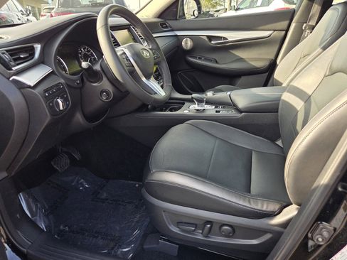 Used 2021 INFINITI QX50 Sensory image 15