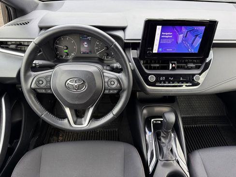 Used 2023 Toyota Corolla SE image 16