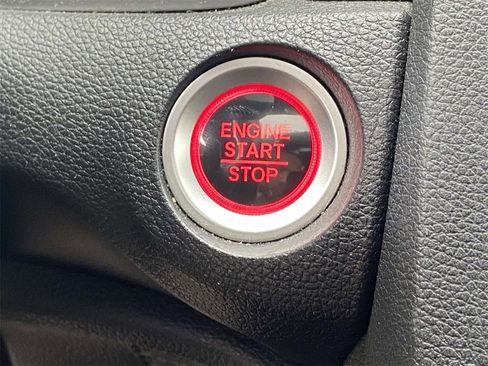 Used 2019 Honda Civic Touring image 22