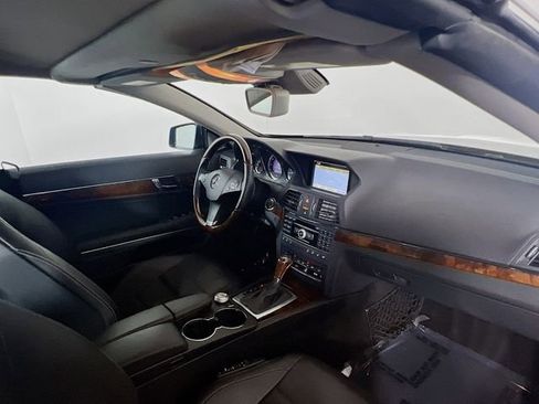 Used 2011 Mercedes-Benz E 350 Cabriolet image 21