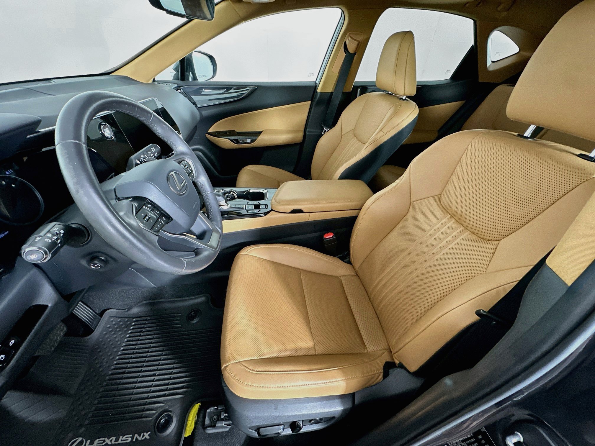 Used 2023 Lexus NX 350 AWD image 13