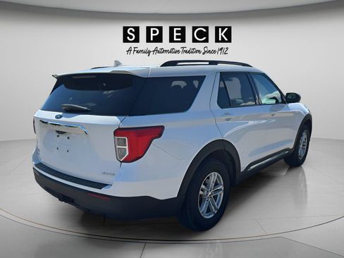 Used 2022 Ford Explorer XLT w/ Class IV Trailer Tow Package AWD/4WD image 5