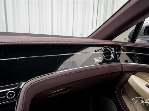 Used 2020 Bentley Continental GT V8 First Edition AWD/4WD image 31