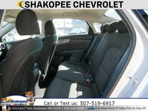 Used 2021 Kia Forte LXS image 11