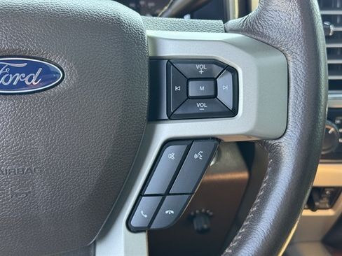 Used 2017 Ford F250 King Ranch w/ King Ranch Ultimate Package AWD/4WD image 18