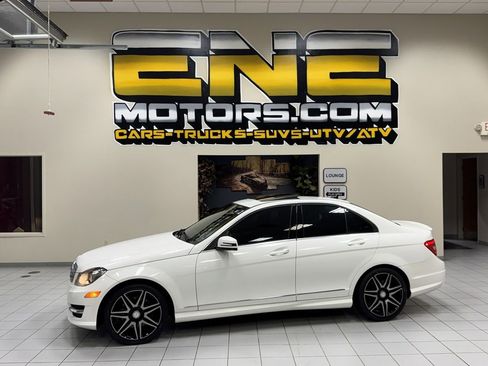 Used 2013 Mercedes-Benz C 300 4MATIC Sedan image 56