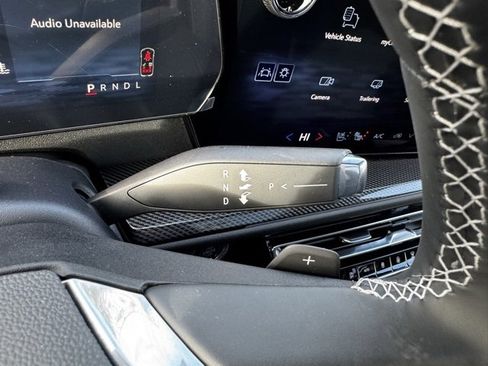 New 2026 Chevrolet Traverse High Country image 28