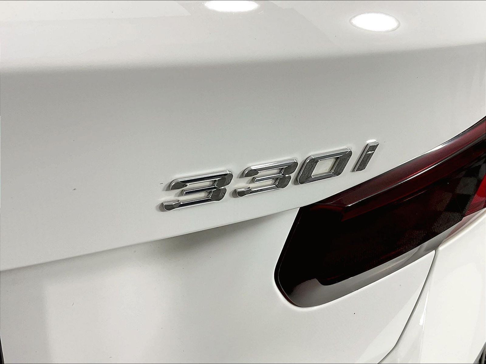 Used 2018 BMW 330i xDrive Sedan AWD/4WD image 24