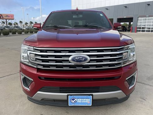 Used 2018 Ford Expedition XLT w/ Equipment Group 202A image 6