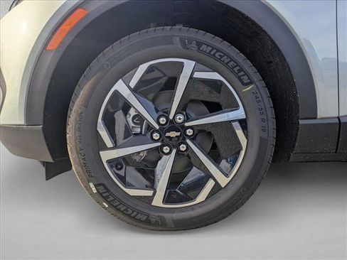 New 2026 Chevrolet Equinox EV LT AWD/4WD image 10
