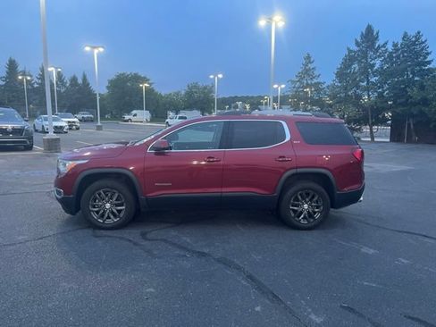 Used 2019 GMC Acadia SLT AWD/4WD image 4