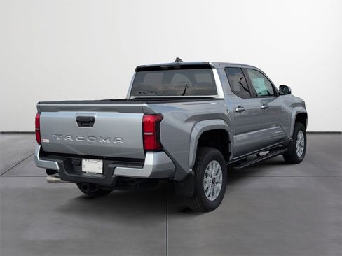 New 2026 Toyota Tacoma SR5 image 5