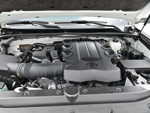 Used 2023 Toyota 4Runner SR5 Premium w/ Moonroof Package image 39