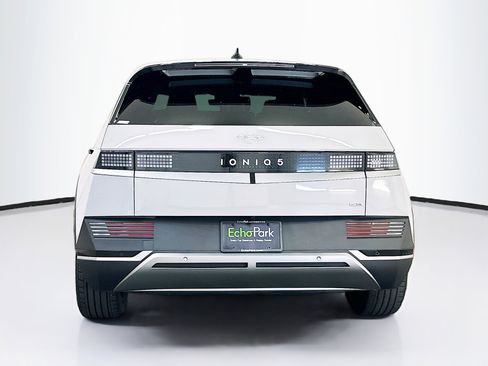 Used 2024 Hyundai Ioniq 5 SEL image 7