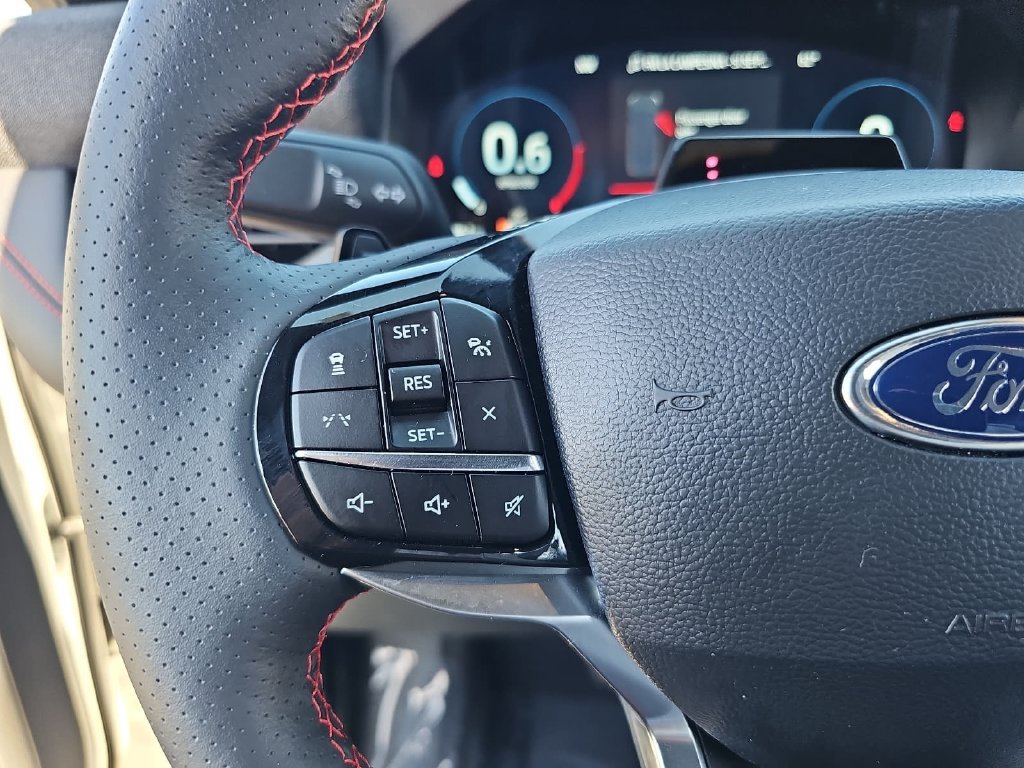 Used 2025 Ford Explorer ST w/ Sun And Sound Package AWD/4WD image 19