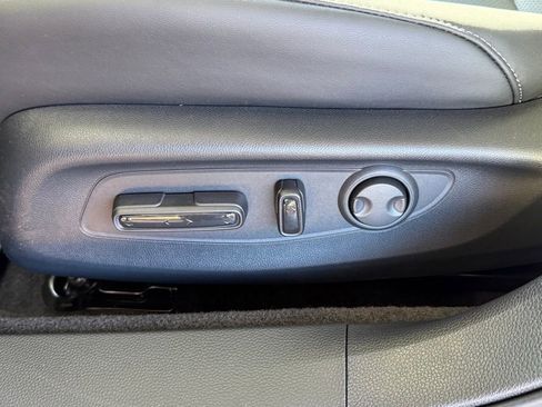 Certified 2025 Honda Accord Touring image 26