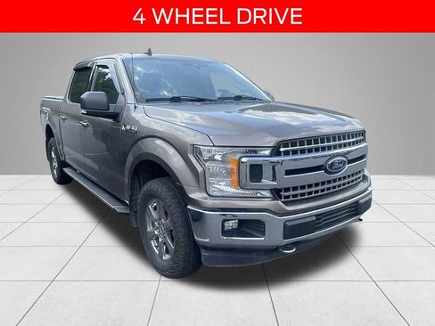 Used 2020 Ford F150 XLT w/ Equipment Group 302A Luxury AWD/4WD image 3