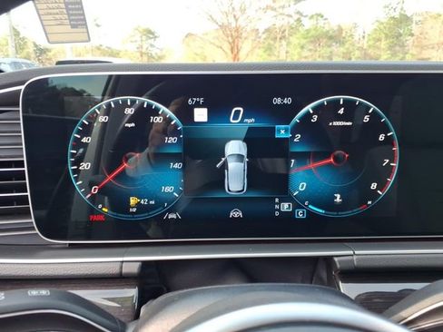 Used 2022 Mercedes-Benz GLE 350 4MATIC image 25