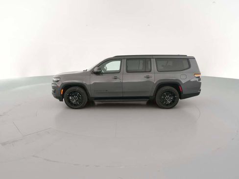 New 2025 Jeep Wagoneer L Series II w/ Premium Group I image 6