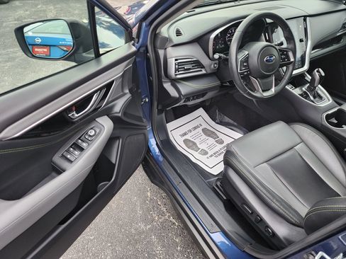 Used 2020 Subaru Outback Onyx Edition XT w/ Popular Package #2 AWD/4WD image 17