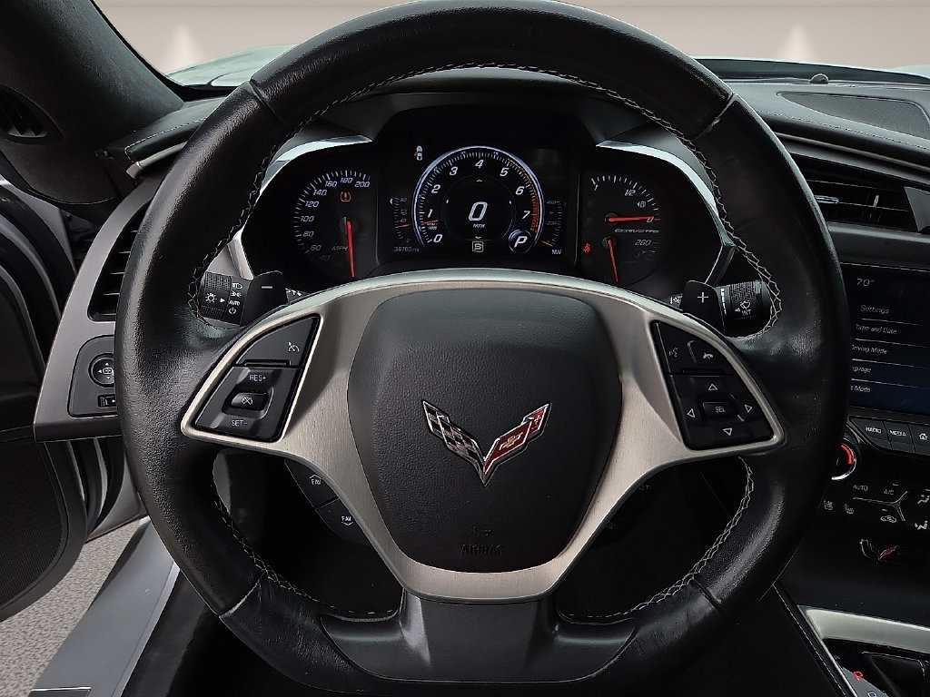 Used 2018 Chevrolet Corvette Stingray Coupe RWD image 14