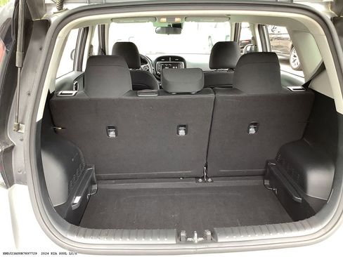 Used 2024 Kia Soul LX w/ Option Group 015 image 15