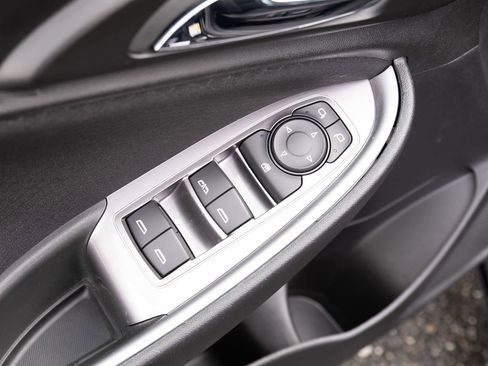 Used 2024 Chevrolet Malibu LT w/ Midnight Edition image 14