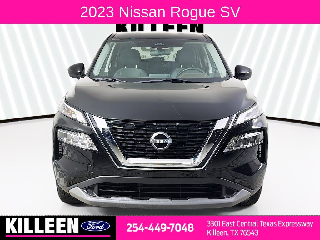 Used 2023 Nissan Rogue SV AWD/4WD image 2