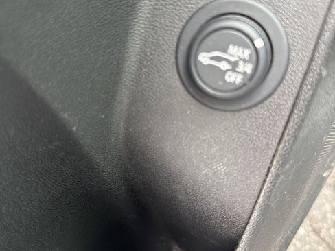 Used 2024 Chevrolet Equinox LT image 10