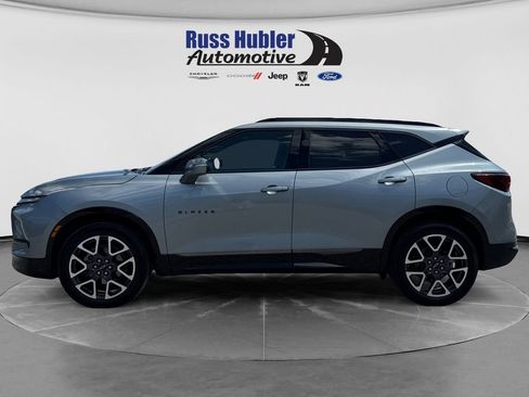Used 2024 Chevrolet Blazer RS AWD/4WD image 2
