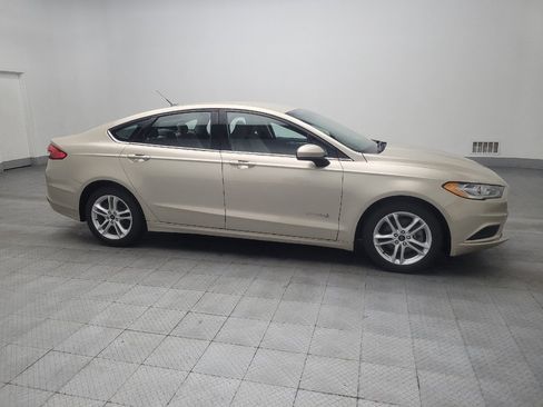 Used 2018 Ford Fusion S image 11
