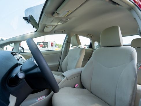 Used 2010 Toyota Prius Two FWD image 8