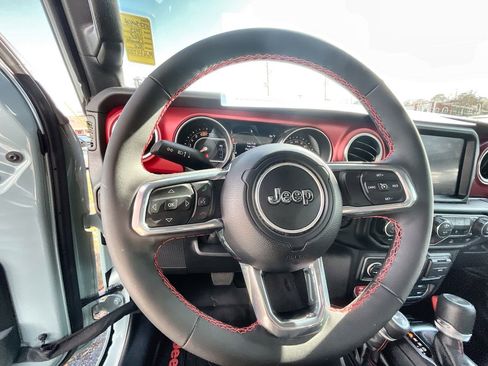 Used 2023 Jeep Wrangler Unlimited Rubicon w/ Cold Weather Group image 11